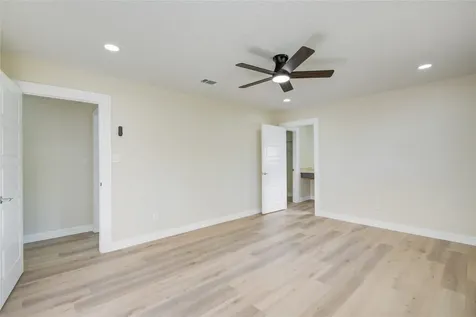 3416 Walnut Drive Bay City TX 77414