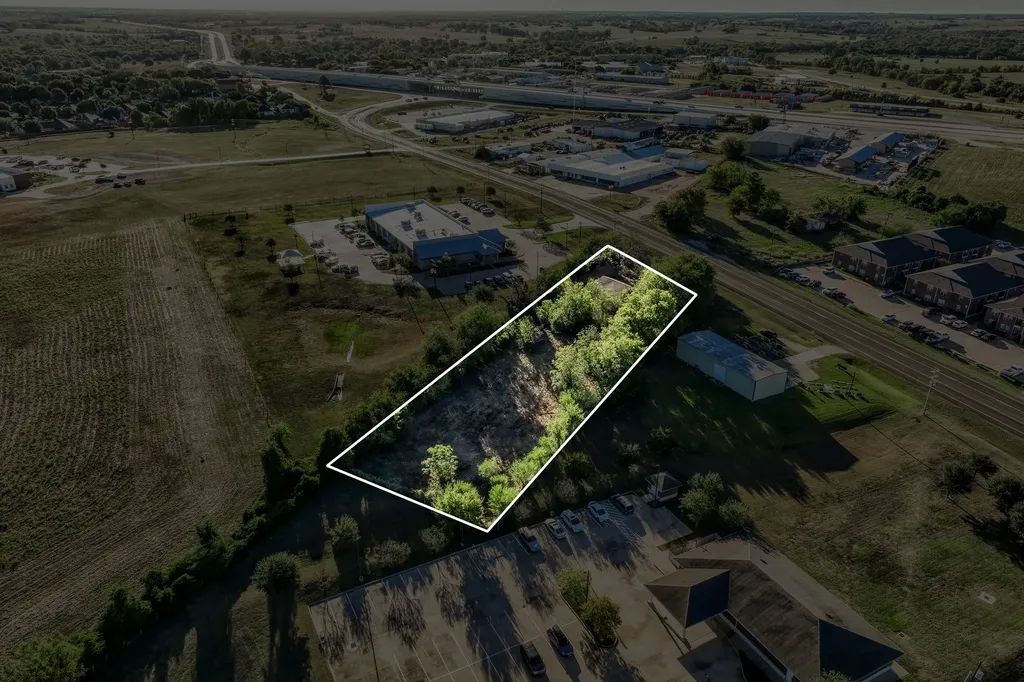 2701 S Market Street Brenham TX 77833