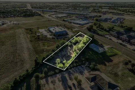 2701 S Market Street Brenham TX 77833