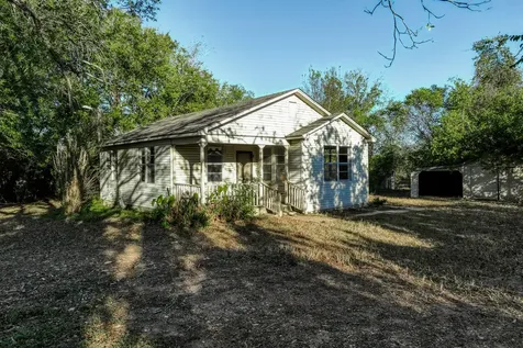 2701 S Market Street Brenham TX 77833
