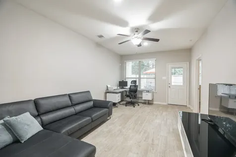 25366 Fallen Acorn Court Porter TX 77365