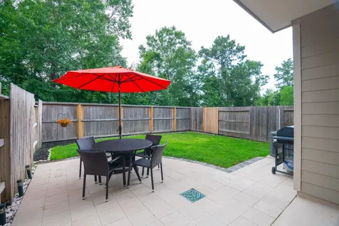25366 Fallen Acorn Court Porter TX 77365