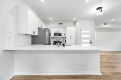 789 Fortune Street A-b Houston TX 77088