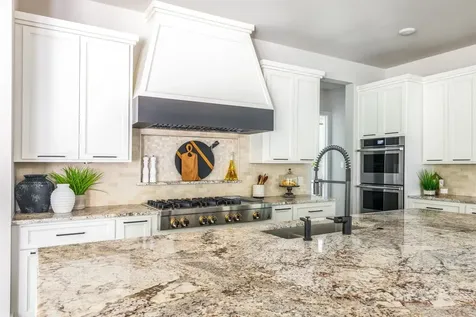 8619 Woods Hollow Trail Fulshear TX 77406