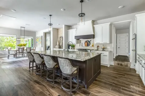 8619 Woods Hollow Trail Fulshear TX 77406