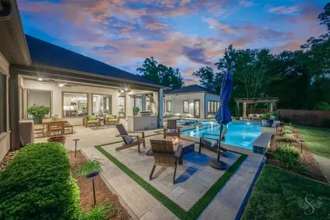 8619 Woods Hollow Trail Fulshear TX 77406