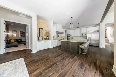 8619 Woods Hollow Trail Fulshear TX 77406