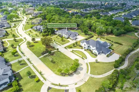 8619 Woods Hollow Trail Fulshear TX 77406