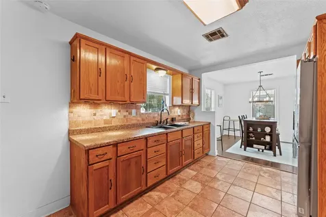 1901 Bayou Homes Drive Galveston TX 77551