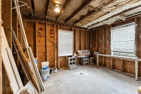 1901 Bayou Homes Drive Galveston TX 77551