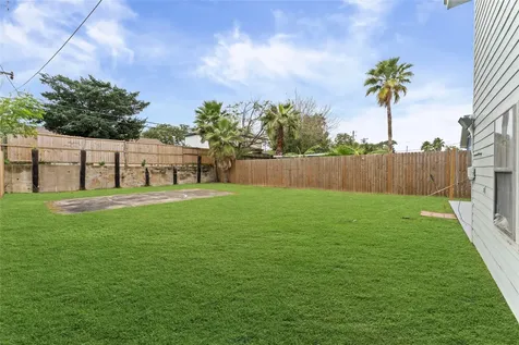 1901 Bayou Homes Drive Galveston TX 77551