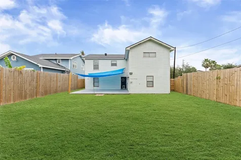1901 Bayou Homes Drive Galveston TX 77551