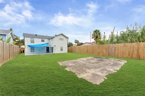 1901 Bayou Homes Drive Galveston TX 77551