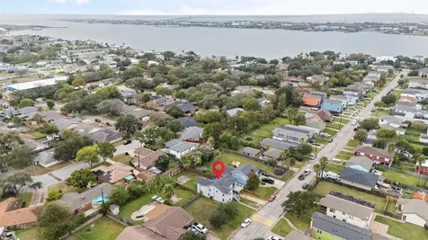 1901 Bayou Homes Drive Galveston TX 77551