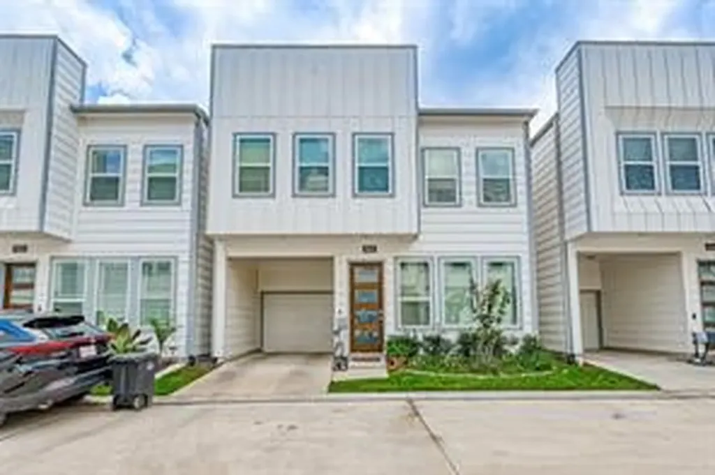 9015 Lonestar Creekbend Lane Houston TX 77080