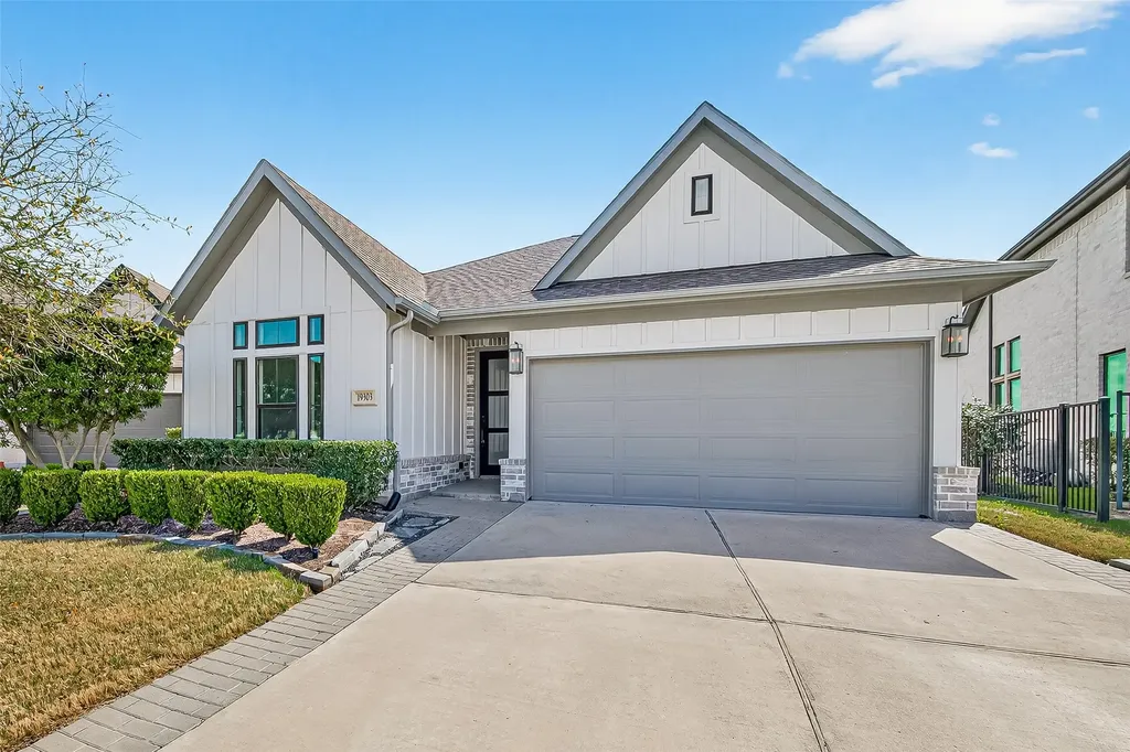 19303 Hackberry Hollow Trail Cypress TX 77433
