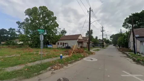 2507 Gentry Street Houston TX 77009