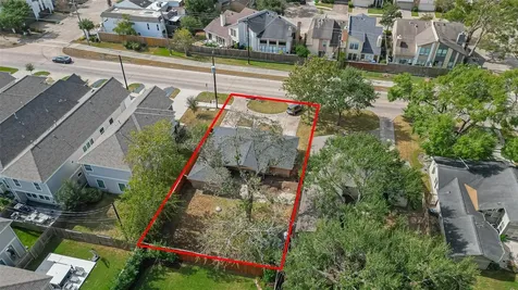 5609 Newcastle Street Bellaire TX 77401