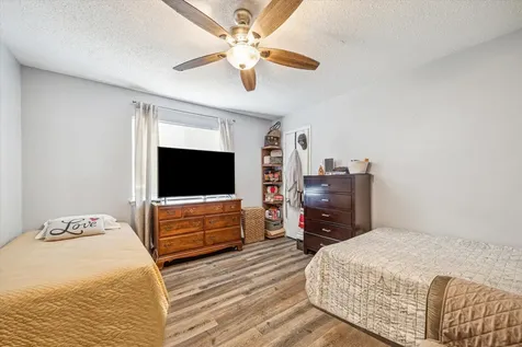 11835 Sandpiper Drive Houston TX 77035