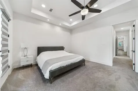 620 E 26th Street Houston TX 77008