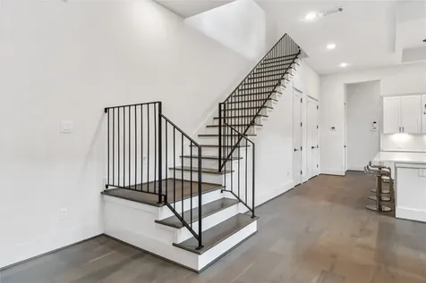620 E 26th Street Houston TX 77008