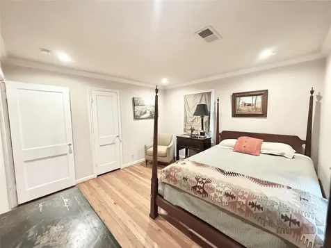 3546 Rosedale Street Houston TX 77004