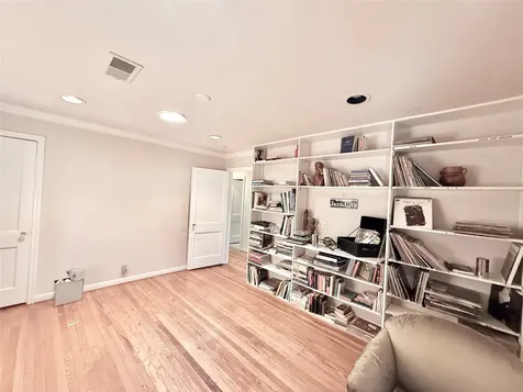 3546 Rosedale Street Houston TX 77004