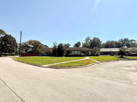 3546 Rosedale Street Houston TX 77004