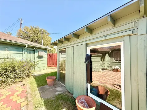 3546 Rosedale Street Houston TX 77004