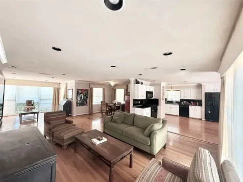3546 Rosedale Street Houston TX 77004