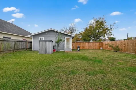 8023 Fountain Street Houston TX 77051