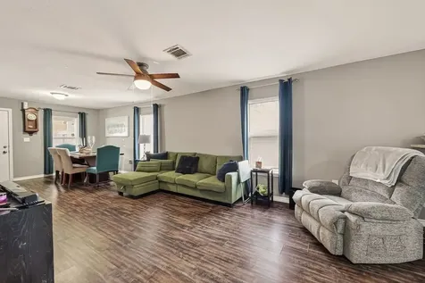 8023 Fountain Street Houston TX 77051