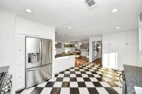 411 Venice Street Sugar Land TX 77478