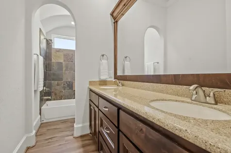 20015 Stone Lake Circle Tomball TX 77377
