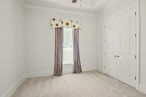 20015 Stone Lake Circle Tomball TX 77377