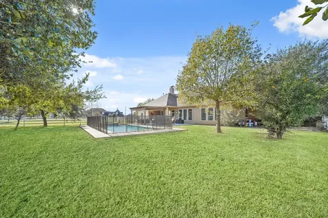 20015 Stone Lake Circle Tomball TX 77377