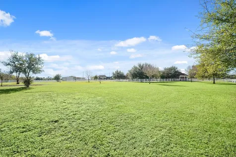 20015 Stone Lake Circle Tomball TX 77377