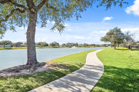20015 Stone Lake Circle Tomball TX 77377