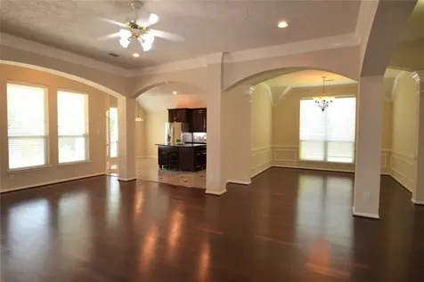 1514 Coyote Hills Lane Richmond TX 77469