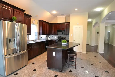1514 Coyote Hills Lane Richmond TX 77469