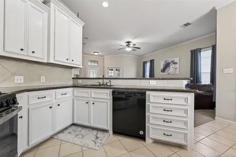 118 Snug Harbor Drive Conroe TX 77356