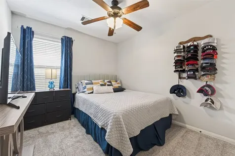 118 Snug Harbor Drive Conroe TX 77356