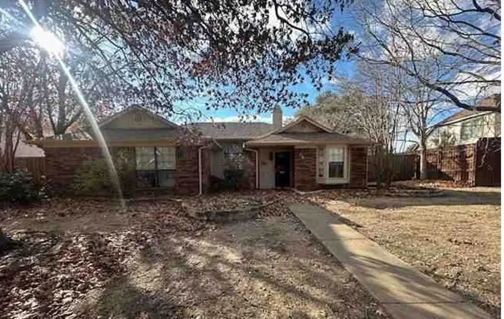 3007 Pacifica Street Carrollton TX 75007