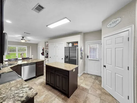 12708 Koawood Lane Beaumont TX 77713