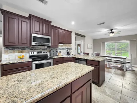 12708 Koawood Lane Beaumont TX 77713