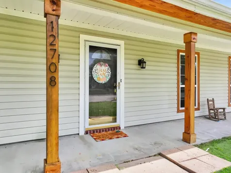 12708 Koawood Lane Beaumont TX 77713