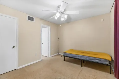 525 Southwest Parkway 302 College Station TX 77840