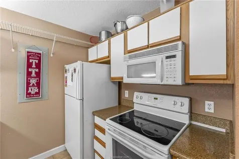 525 Southwest Parkway 302 College Station TX 77840