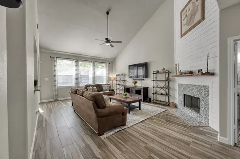 34 W Prairie Dawn Circle The Woodlands TX 77385