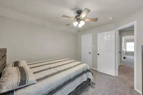 34 W Prairie Dawn Circle The Woodlands TX 77385